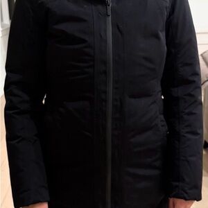 Women’s Lululemon parka Black Winter Jacket
